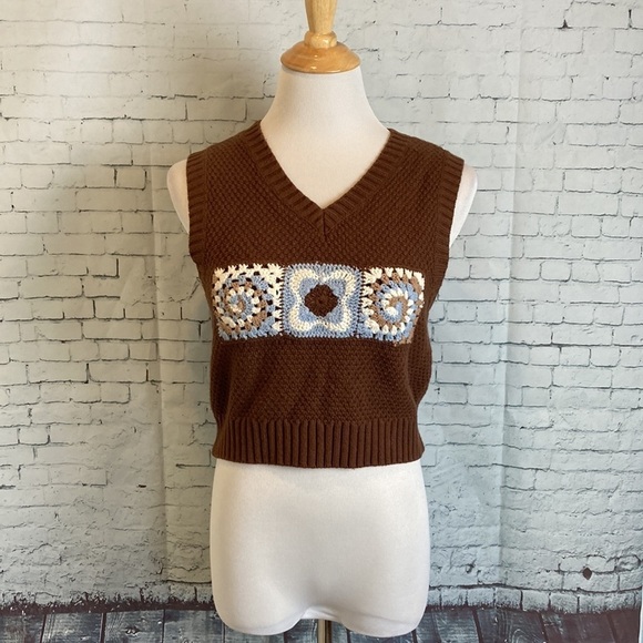 Sunday Best Crochet Knit Squares Cropped Sweater Vest S Academia Boho Grannycore - Picture 5 of 16